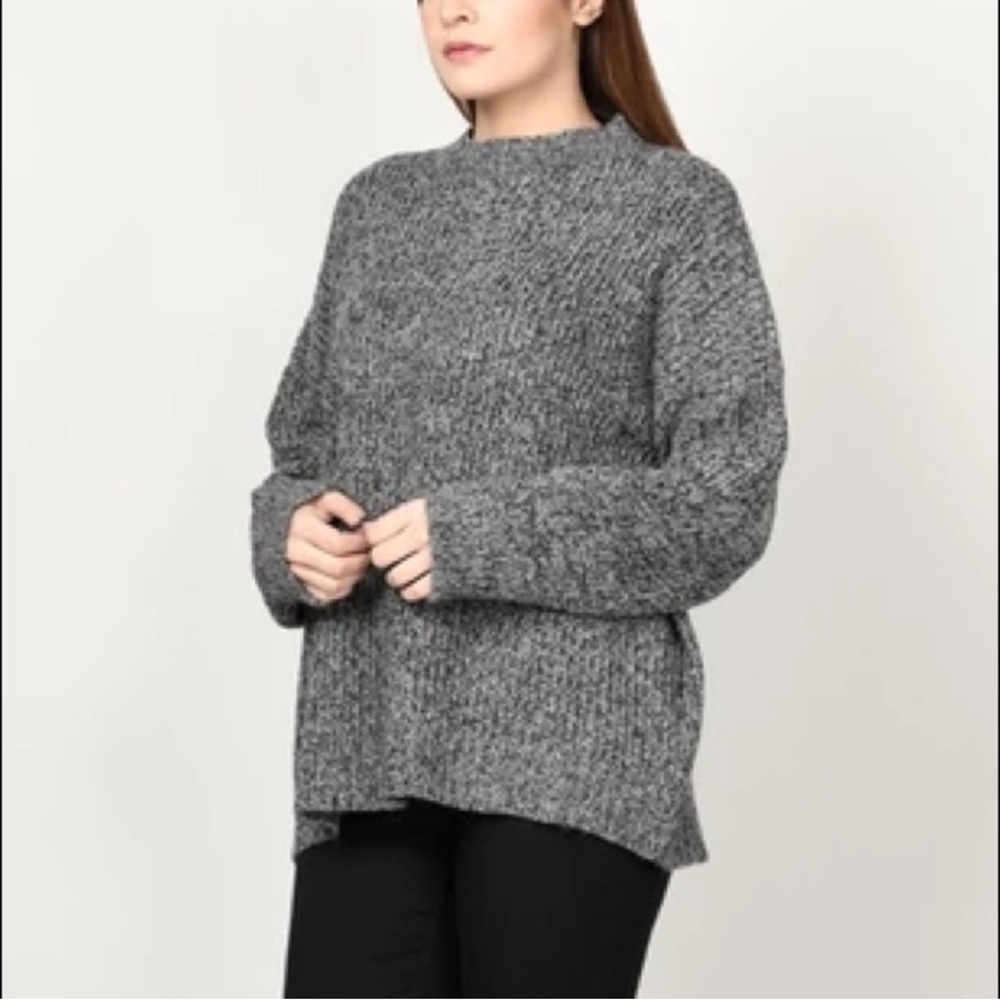 Uniqlo Gray Mohair Wool Sweater Oversized Cozy Chunky Knit Size Small